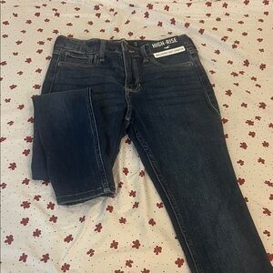 Hollister Women's High Rise Jeans - Dark Blue
